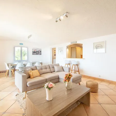 La Cagne Villa Saint-Raphael (Var)