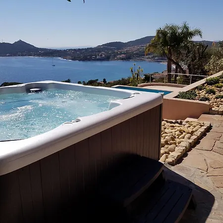 Villa La Cagne Saint-Raphael (Var)